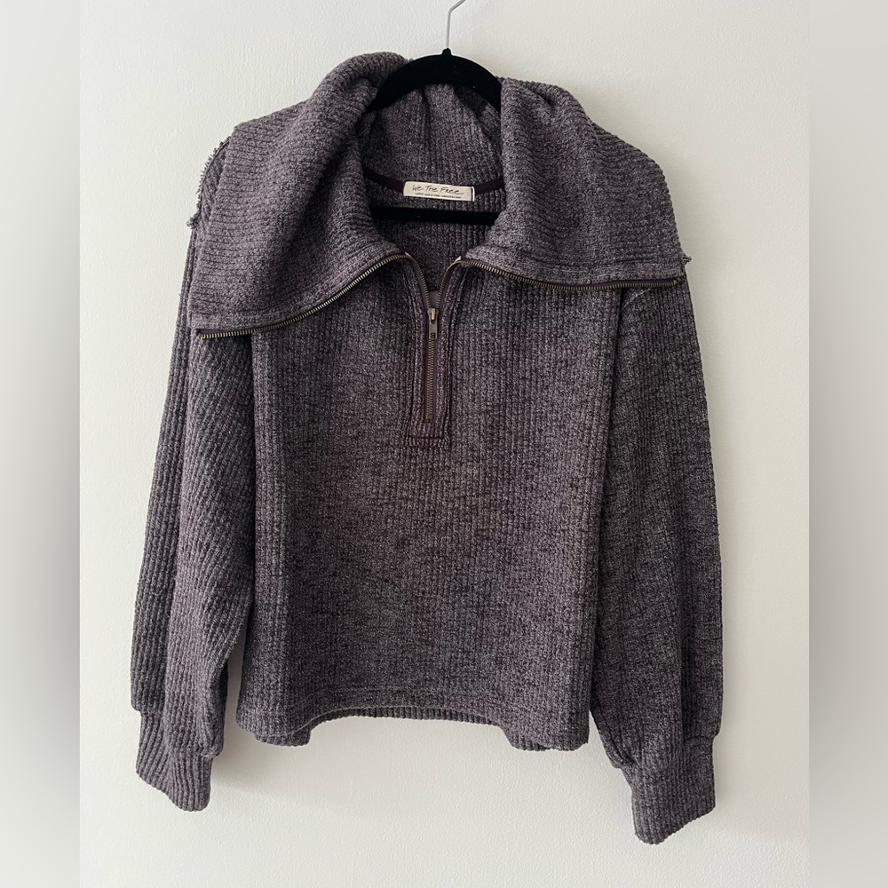Free People cropped quarter zip L